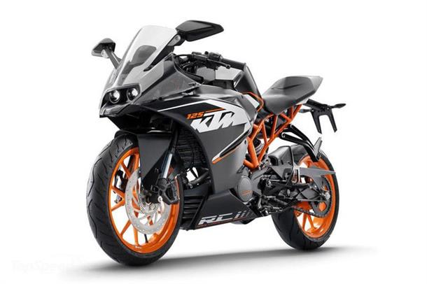 بررسی موتورسیکلت KTM RC 125 مدل 2015